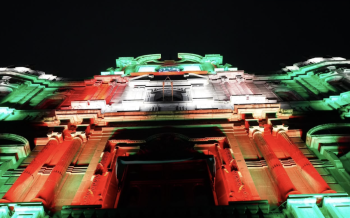 Inaugura Pepe Chedraui nuevo sistema de iluminación arquitectónica del Palacio Municipal